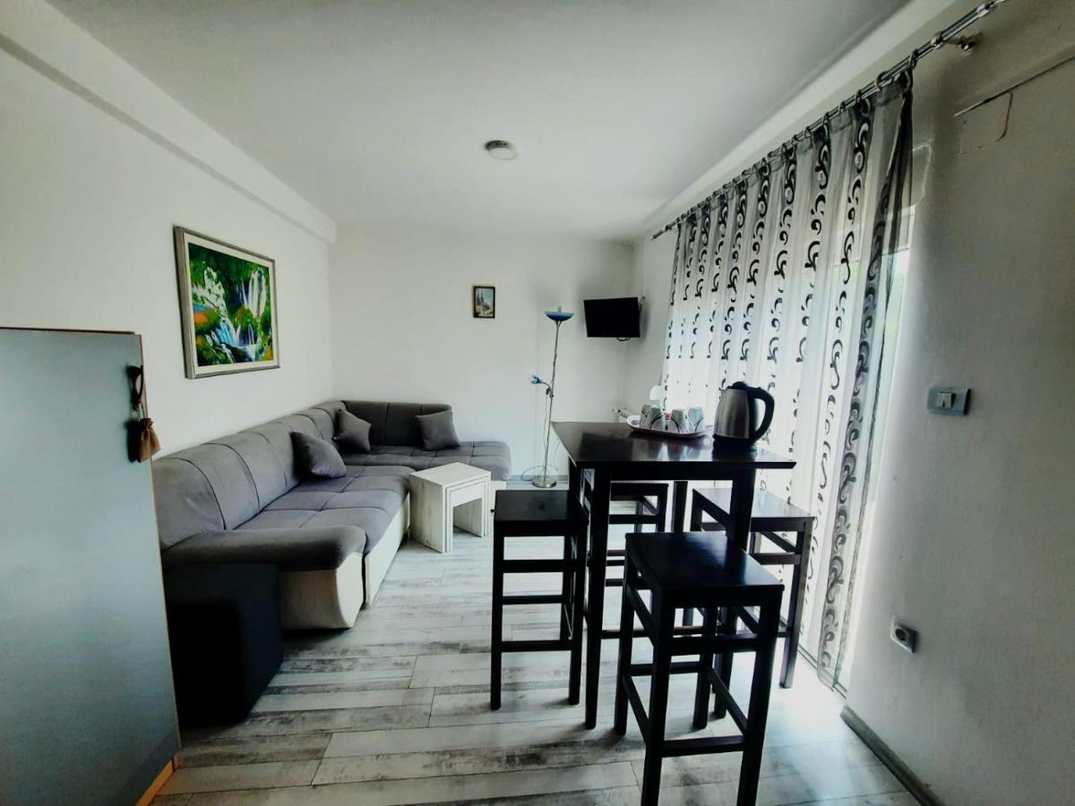 Filip Hotel Korenica Luaran gambar