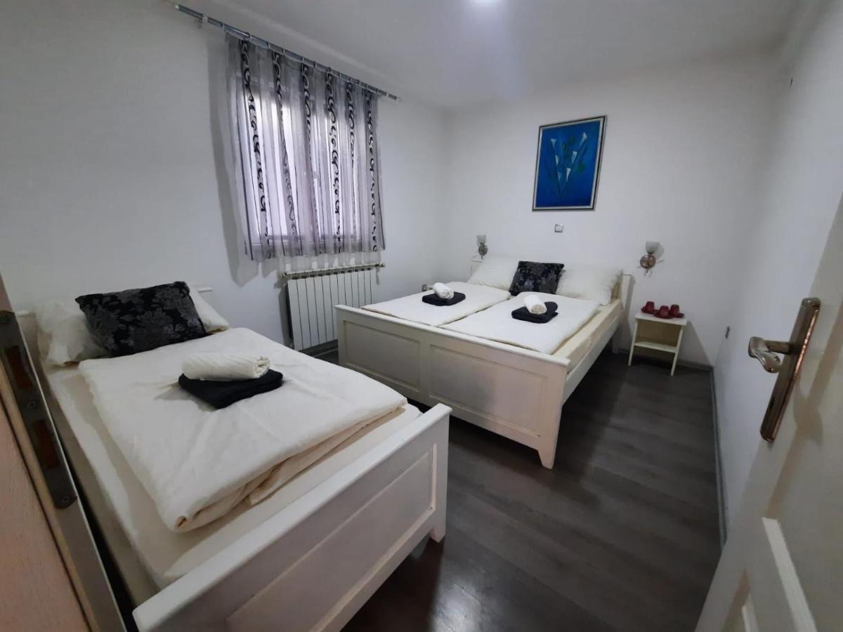 Filip Hotel Korenica Luaran gambar